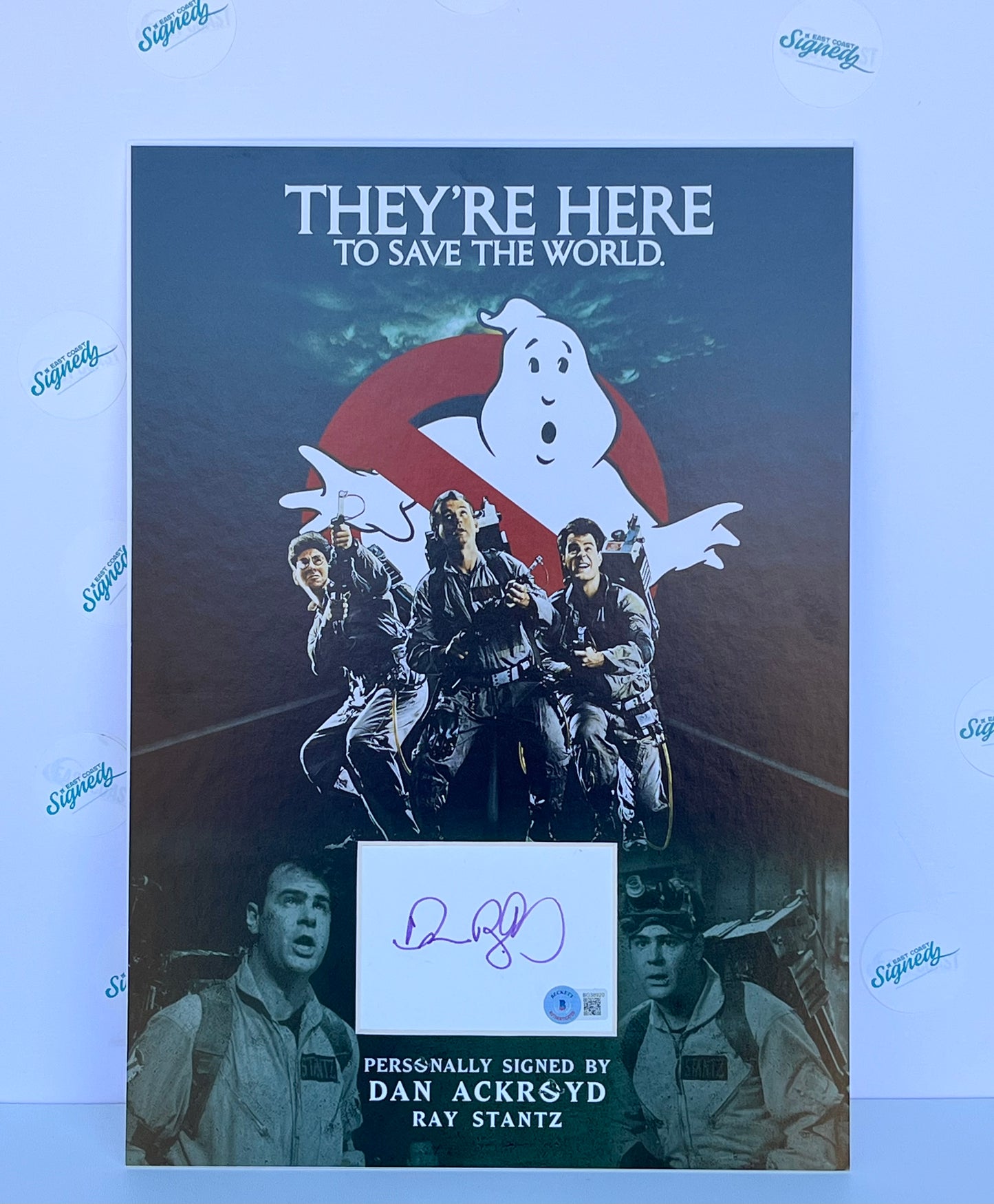 Dan Ackroyd signed white card in bespoke Ghostbusters A3 Mount Beckett Authentication