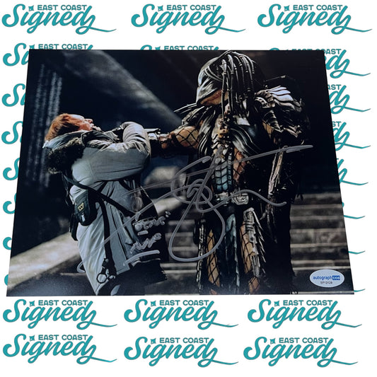 Ian Whyte Signed Alien vs Predator 10x8 photo with ACOA Authentication