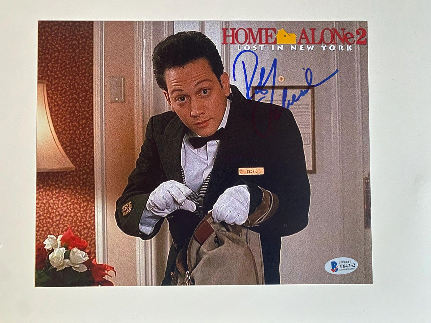 Rob Schneider - Home Alone 2 signed 10x8 Beckett Authenticated