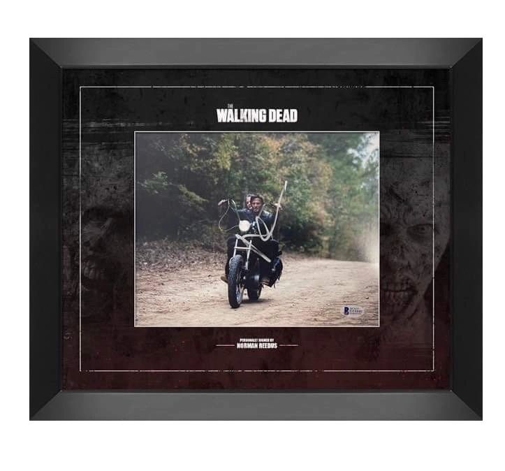 Norman Reedus Walking dead signed 10X8 Mounted and framed - Beckett Authenticated